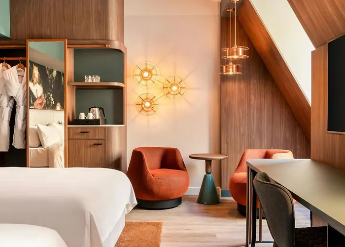 Hotel Renaissance 5*