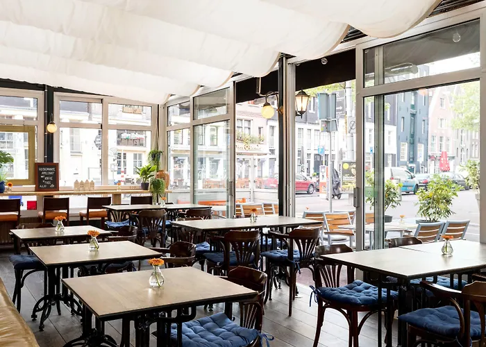 Hotel Renaissance 5*