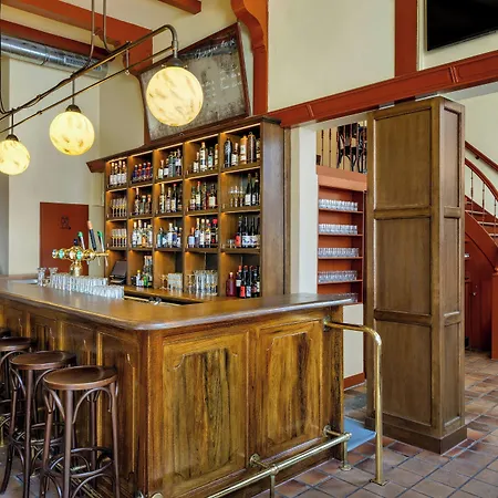 Renaissance 4* Amsterdam