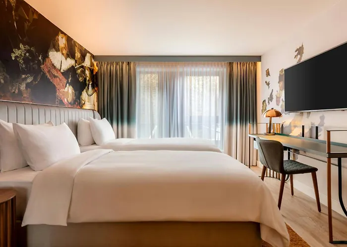 Renaissance 5* Amsterdam