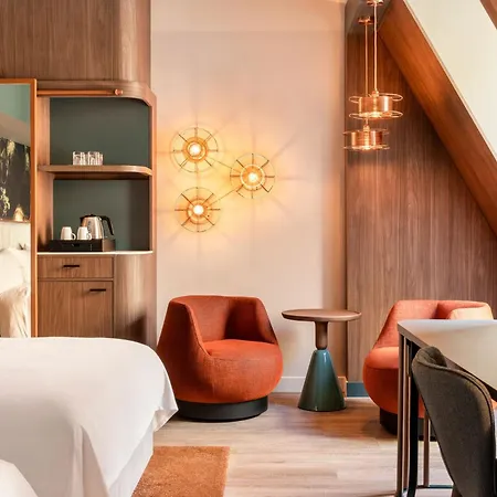 Szálloda Renaissance 5*
