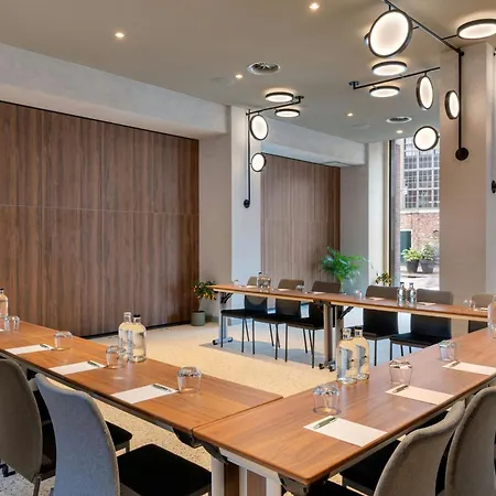 Ξενοδοχείο Renaissance